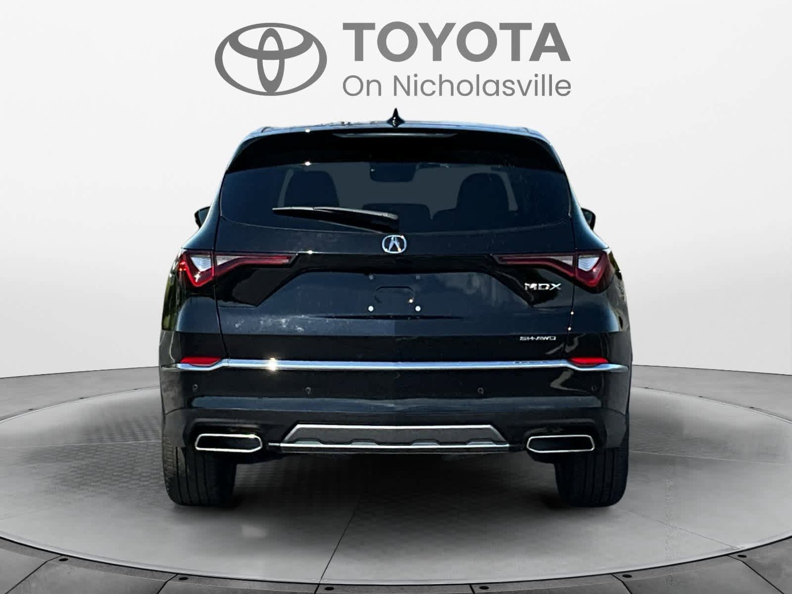 Used 2025 Acura MDX SH-AWD w/ Technology Package image 5