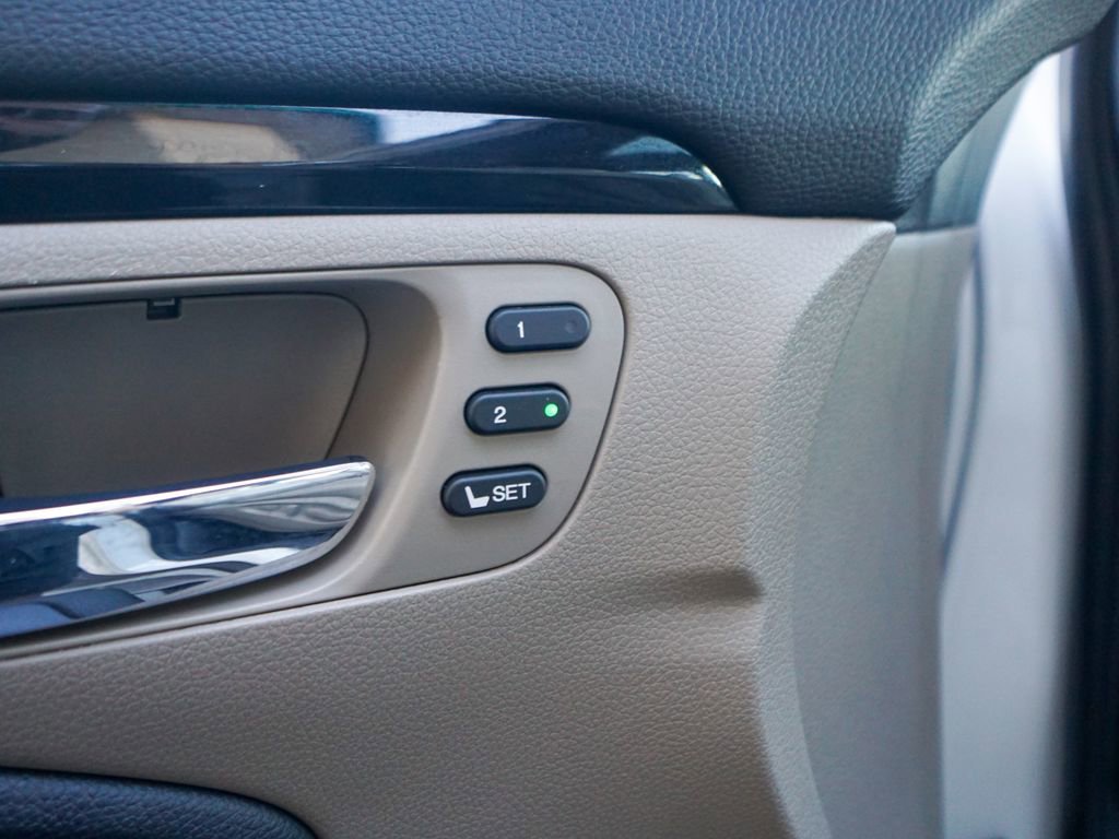 Used 2022 Honda Pilot Touring image 15