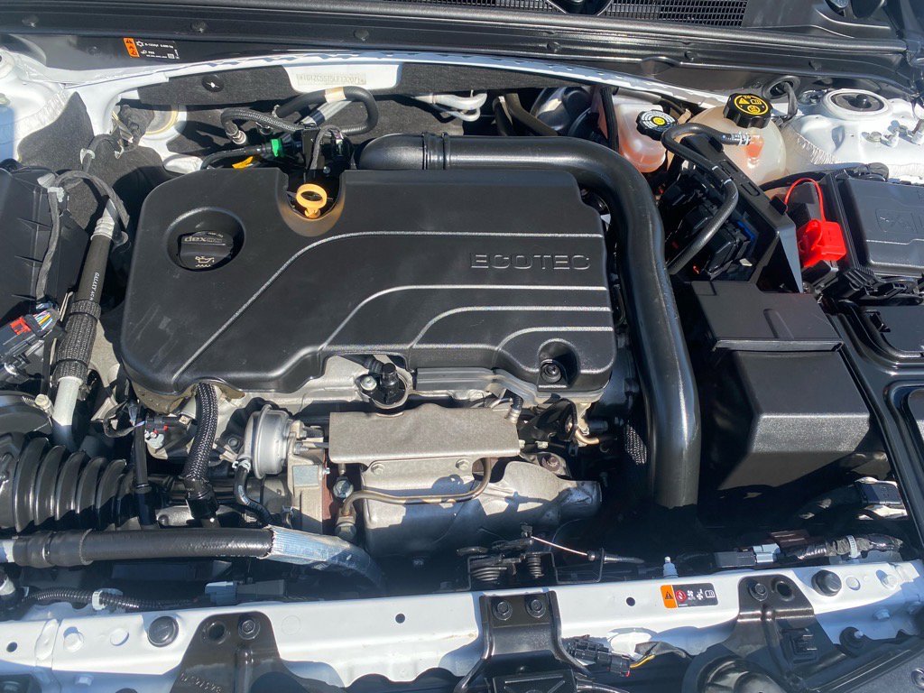 Used 2020 Chevrolet Malibu LS w/ Driver Confidence Package II image 32