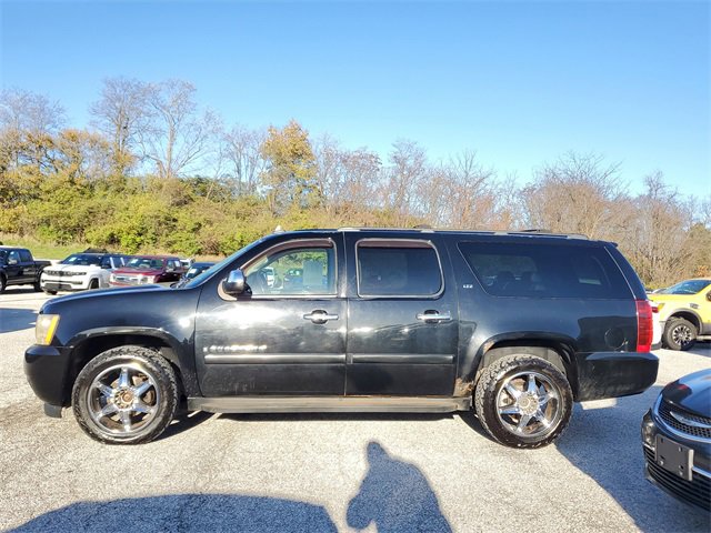 Used 2007 Chevrolet Suburban LTZ w/ LTZ Preferred Equipment Group image 7