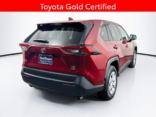 Certified 2024 Toyota RAV4 LE AWD/4WD image 8