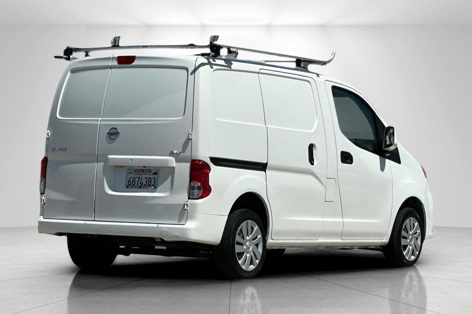 Used 2020 Nissan NV200 SV FWD image 3