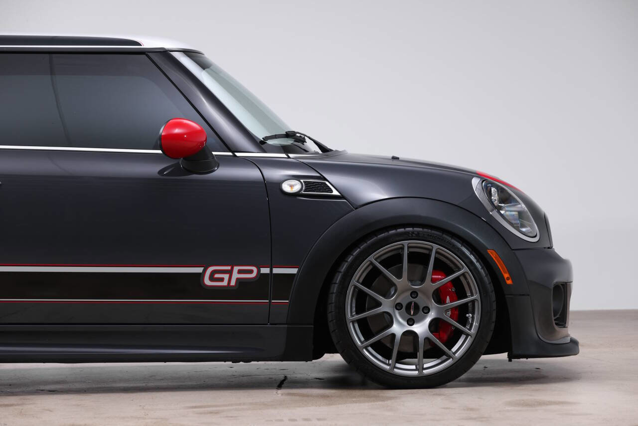 Used 2013 MINI Cooper John Cooper Works image 28
