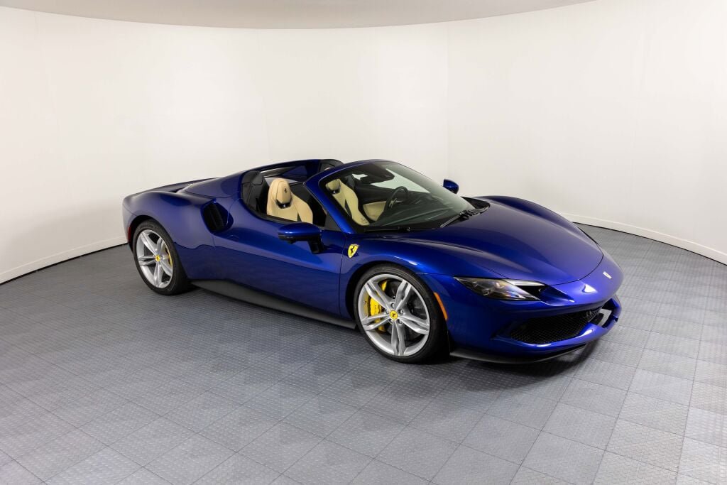 Certified 2025 Ferrari 296 GTS RWD image 39