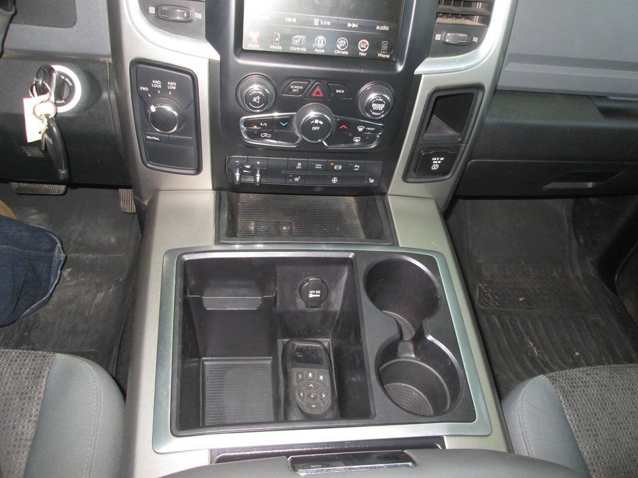Used 2015 RAM 2500 Big Horn AWD/4WD image 23