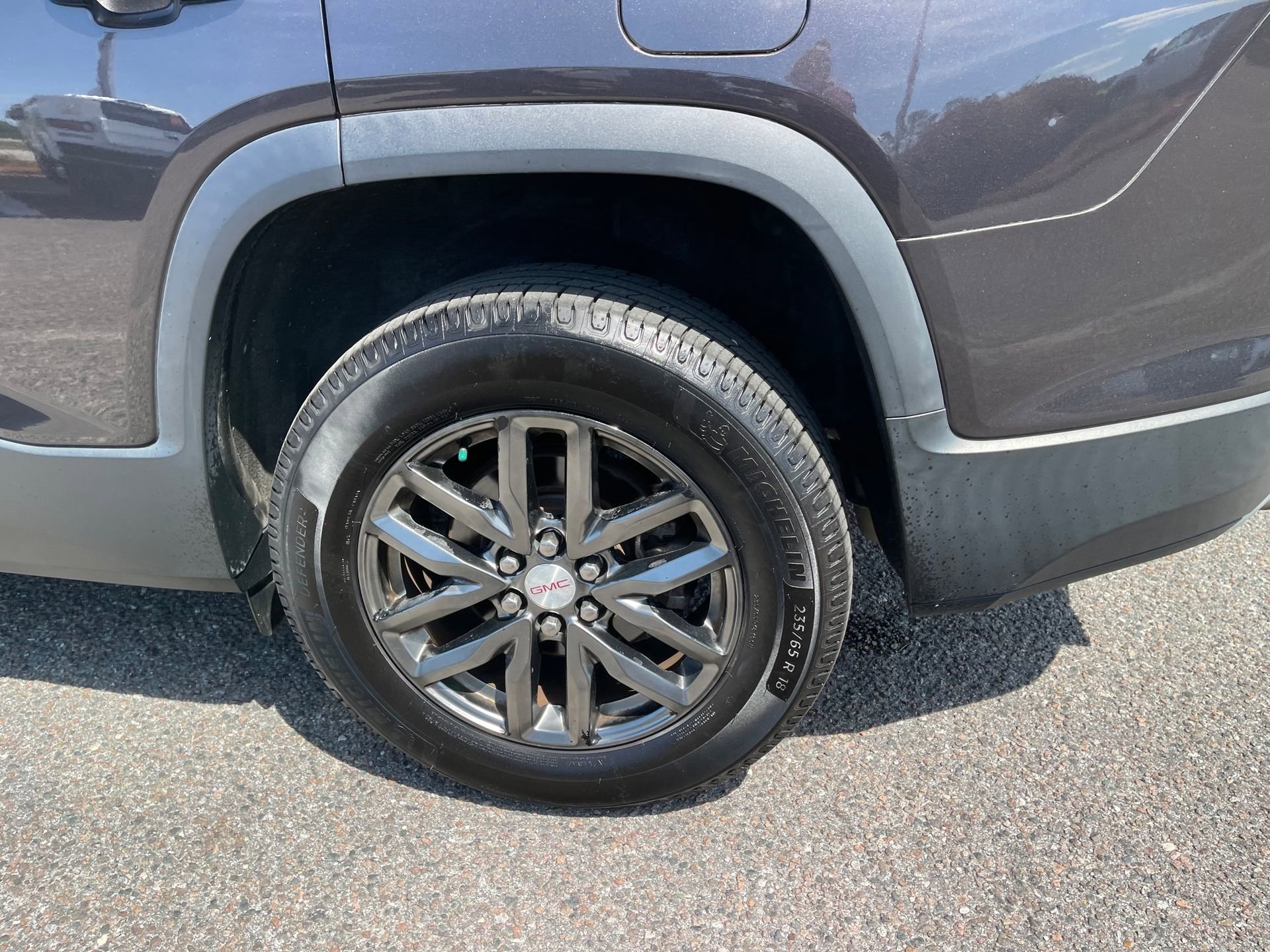 Used 2017 GMC Acadia SLT image 9