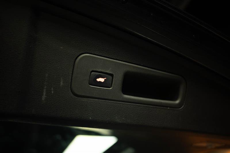 Used 2016 Acura MDX SH-AWD image 8