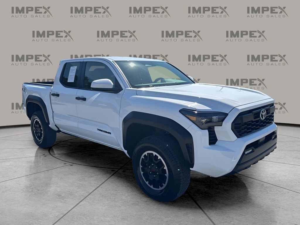 Used 2025 Toyota Tacoma TRD Off-Road image 7