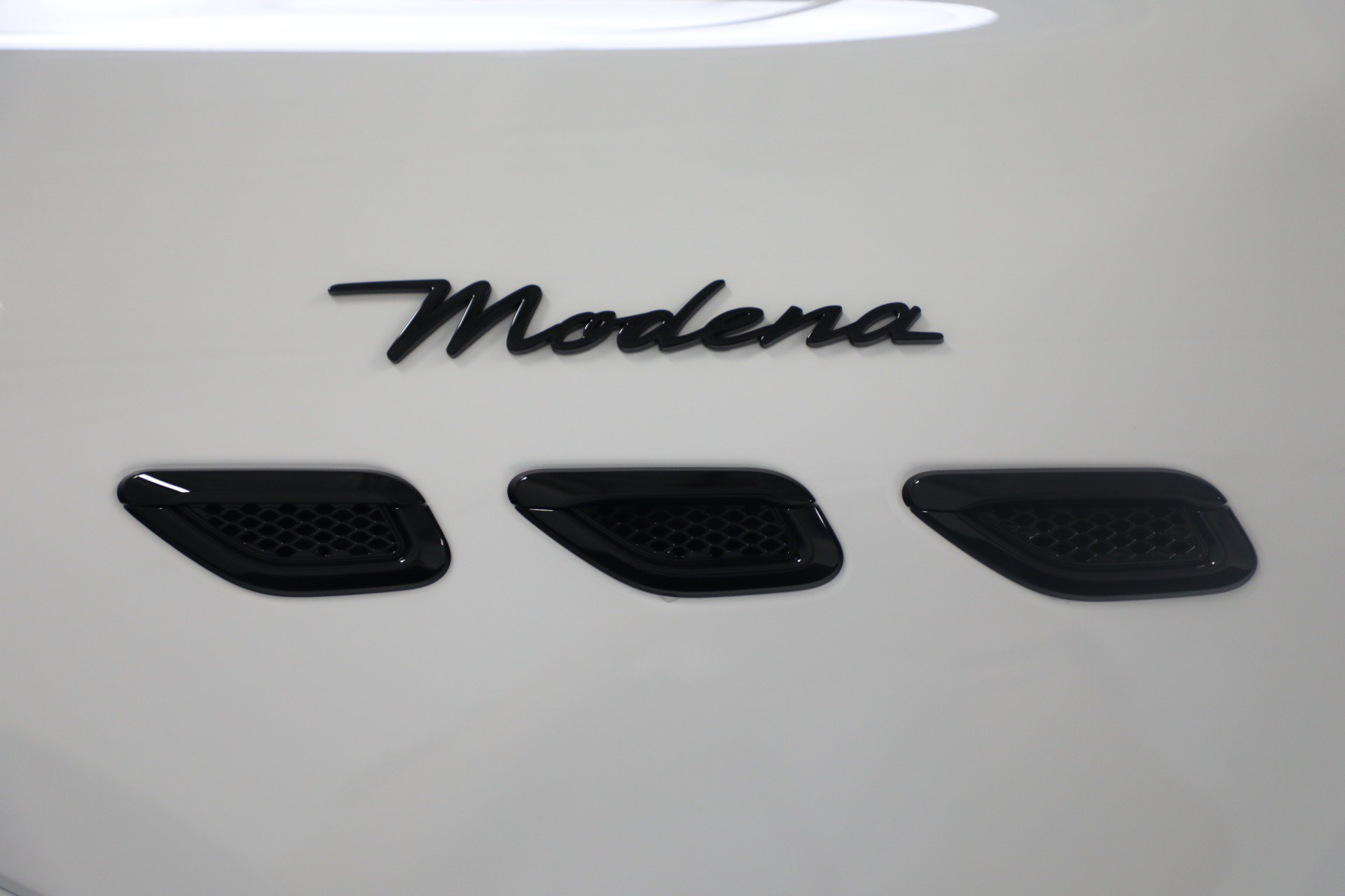 New 2025 Maserati Grecale Modena AWD/4WD image 23