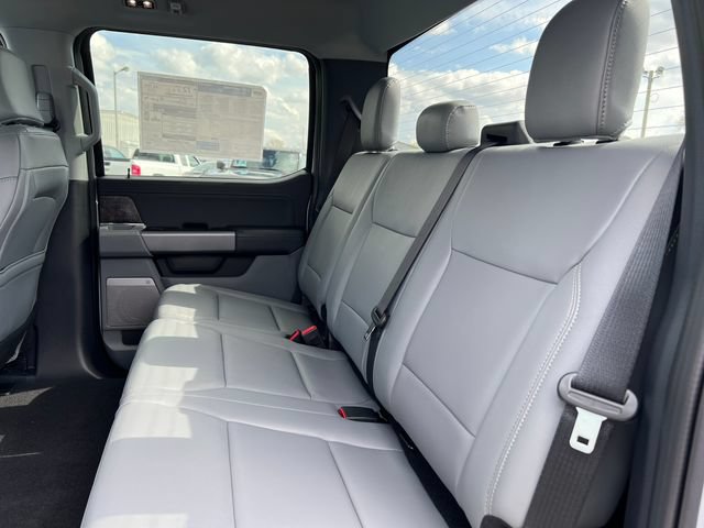 New 2025 Ford F150 Lightning Flash AWD/4WD image 5