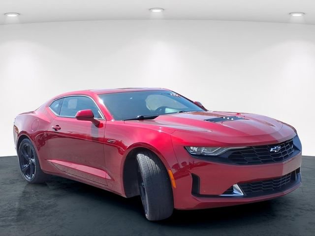 Used 2022 Chevrolet Camaro LT w/ RS Package RWD image 5