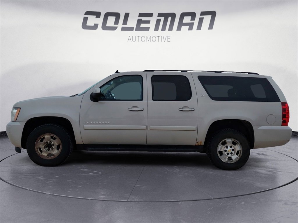 Used 2008 Chevrolet Suburban LT w/ LT Preferred Equipment Group image 2