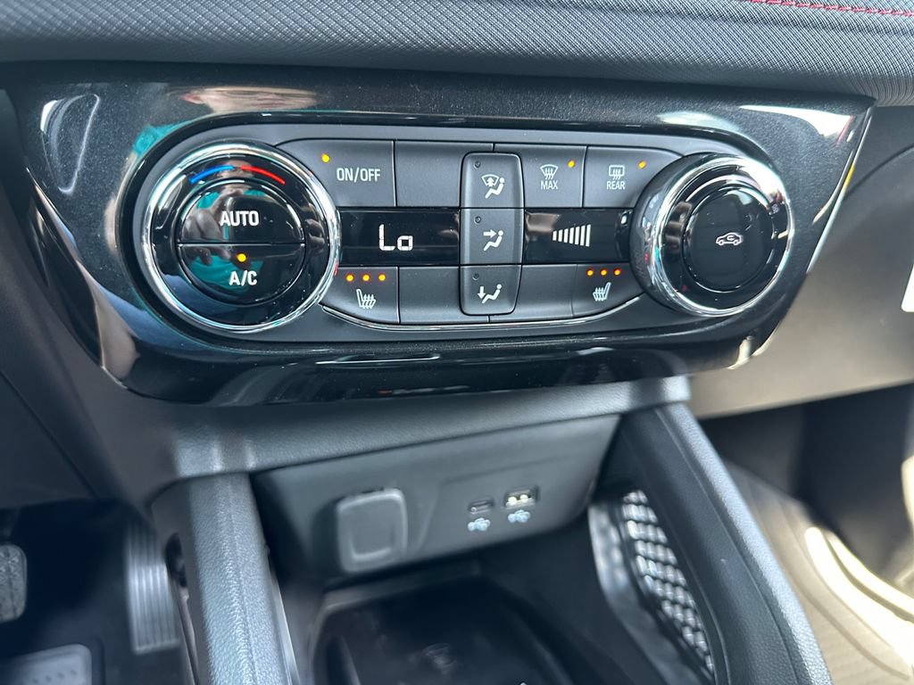 New 2026 Chevrolet TrailBlazer RS w/ Convenience Package AWD/4WD image 25