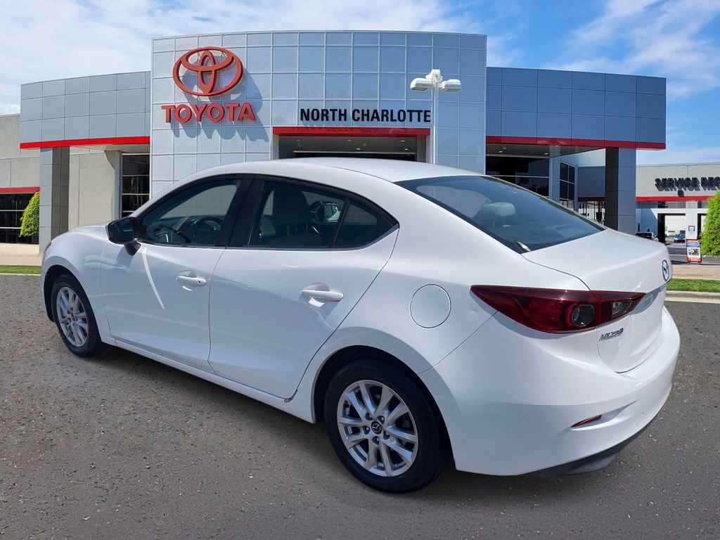 Used 2016 MAZDA MAZDA3 i Sport w/ Preferred Equipment Package FWD image 7