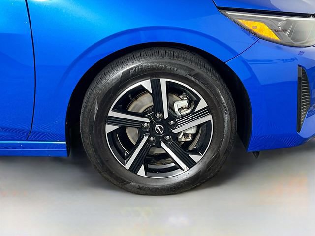 Used 2025 Nissan Sentra SV FWD image 35