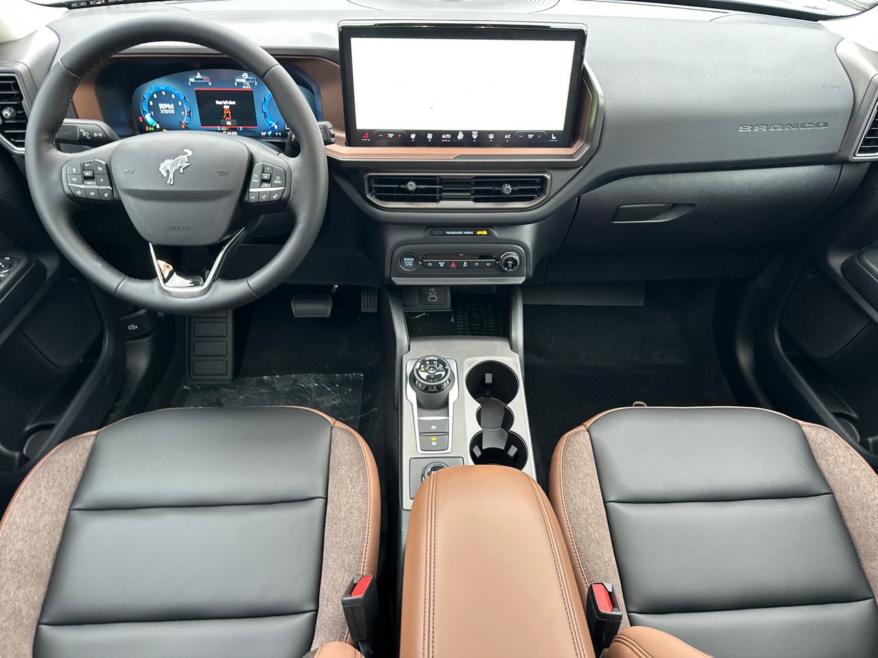 New 2025 Ford Bronco Sport Outer Banks w/ Outer Banks Tech Package+ AWD/4WD image 15