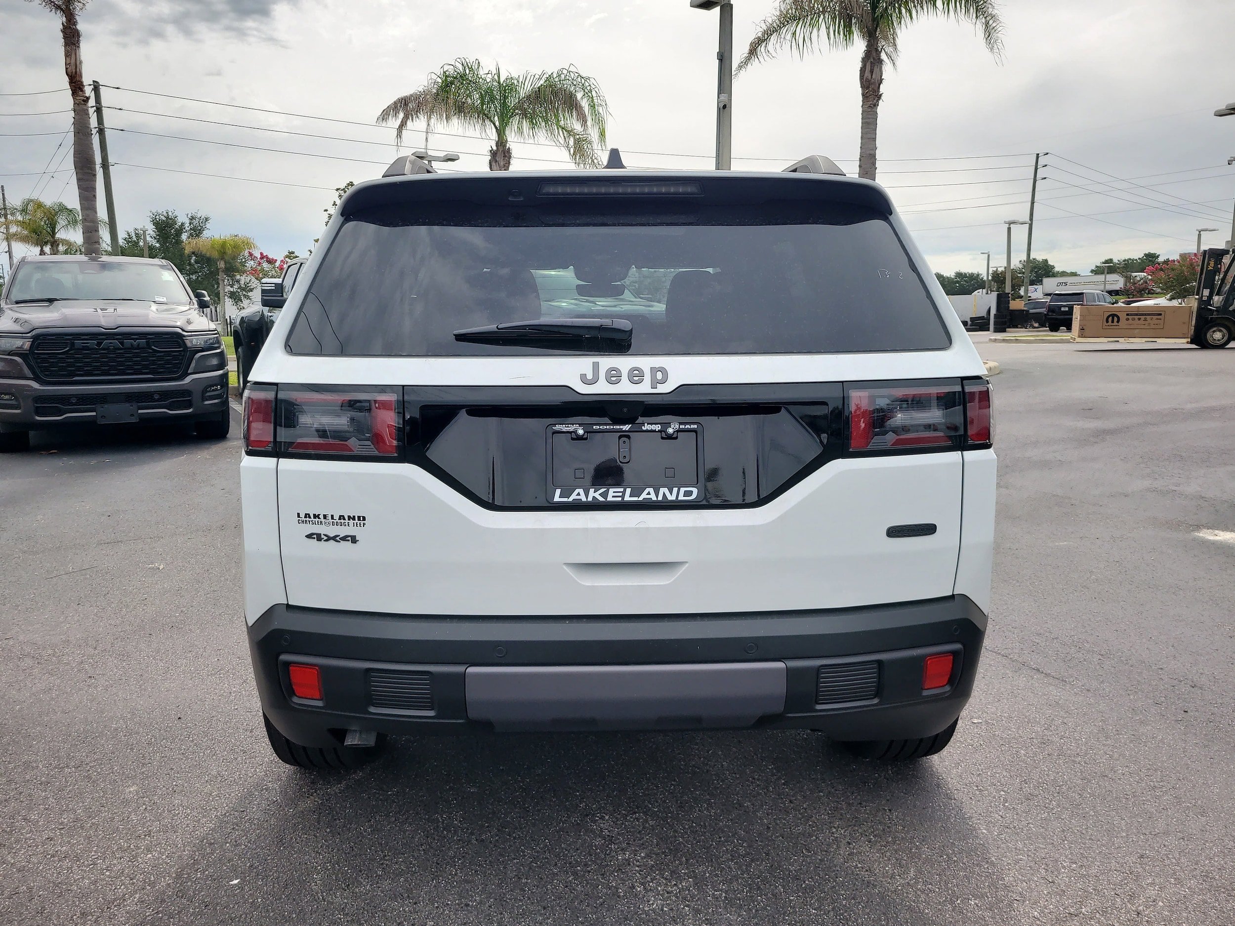 New 2026 Jeep Cherokee Overland AWD/4WD image 7