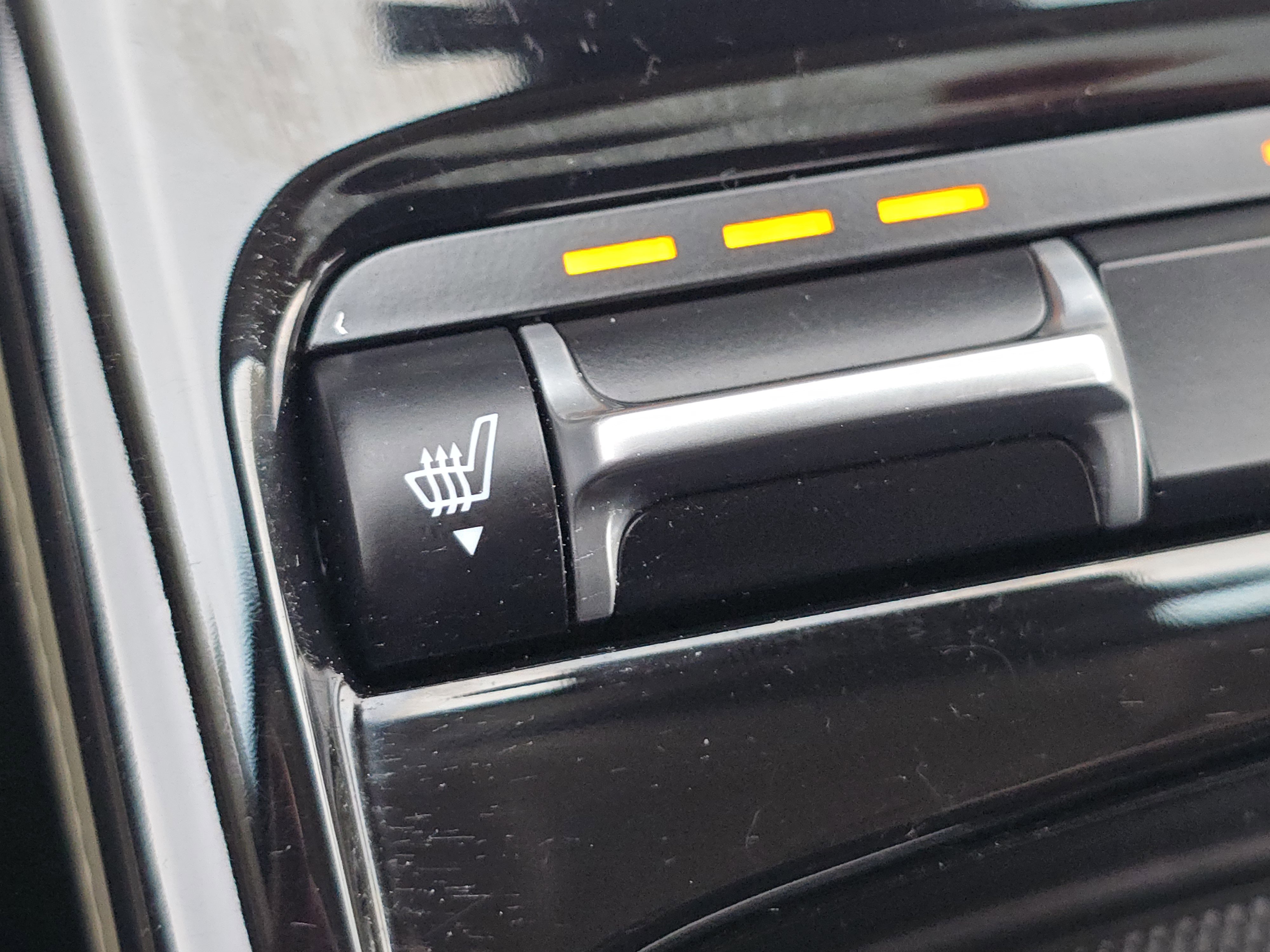 Used 2022 Kia Stinger GT-Line w/ Sun & Sound Package image 23