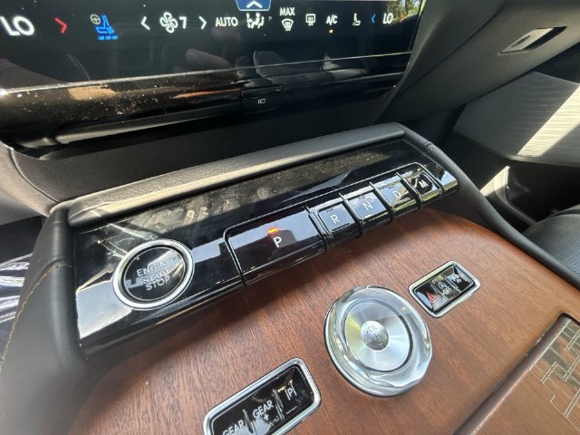 New 2025 Lincoln Navigator L Black Label AWD/4WD image 20