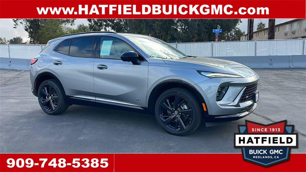 Used 2025 Buick Envision Sport Touring image 7