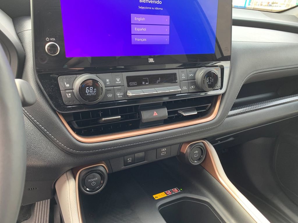 Used 2024 Toyota Grand Highlander MAX Platinum image 26