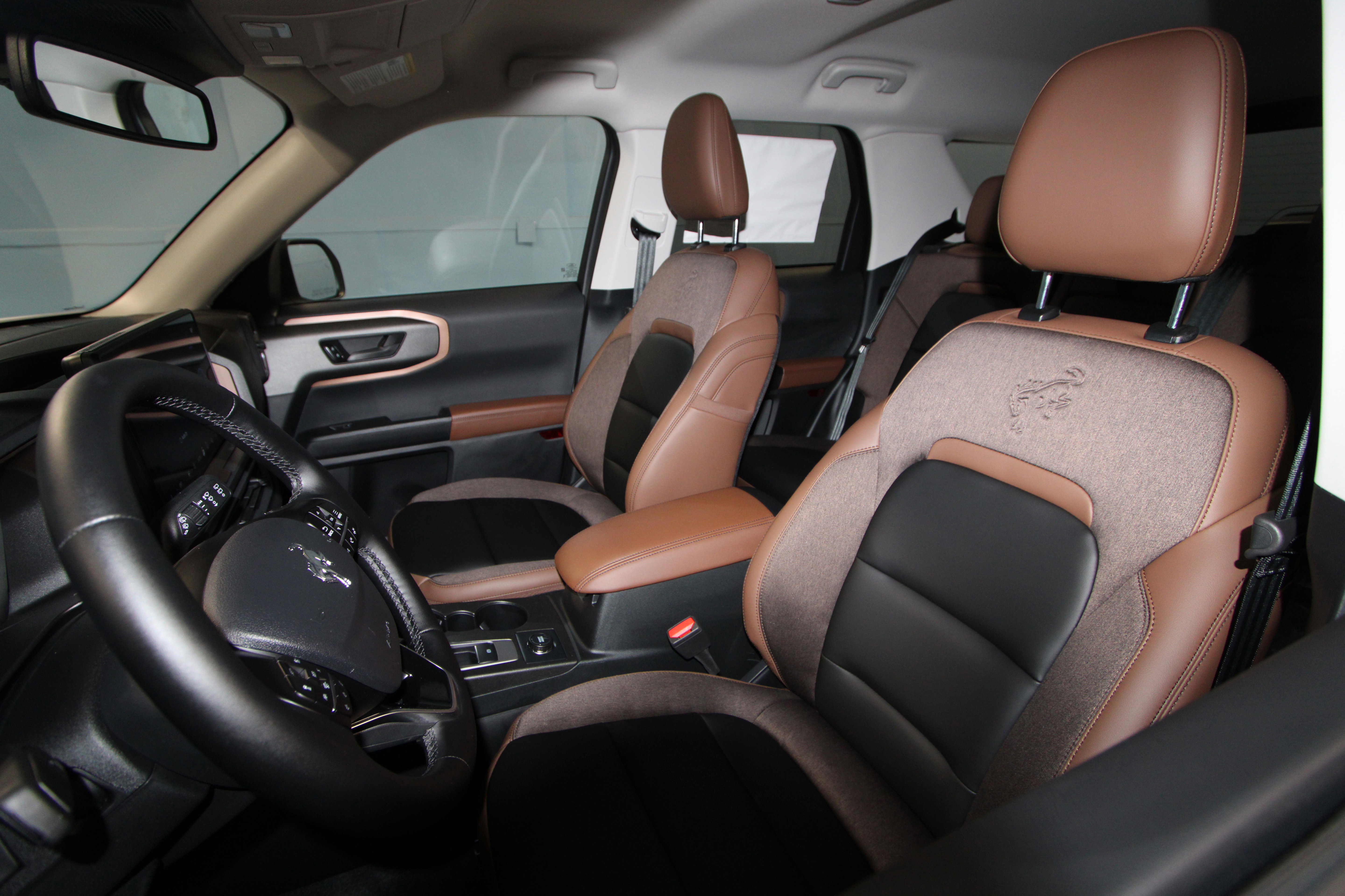 New 2026 Ford Bronco Sport Outer Banks w/ Outer Banks Tech Package+ AWD/4WD image 3