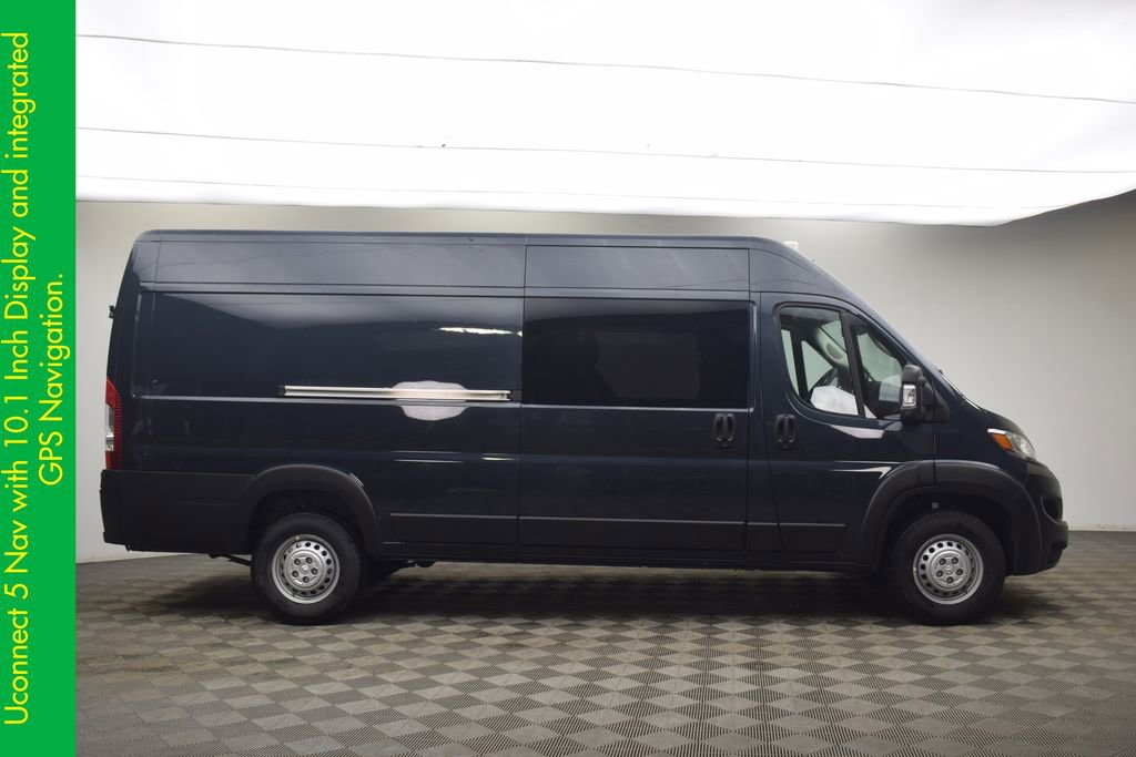 New 2026 RAM ProMaster 3500 w/ Crew Van Package FWD image 4