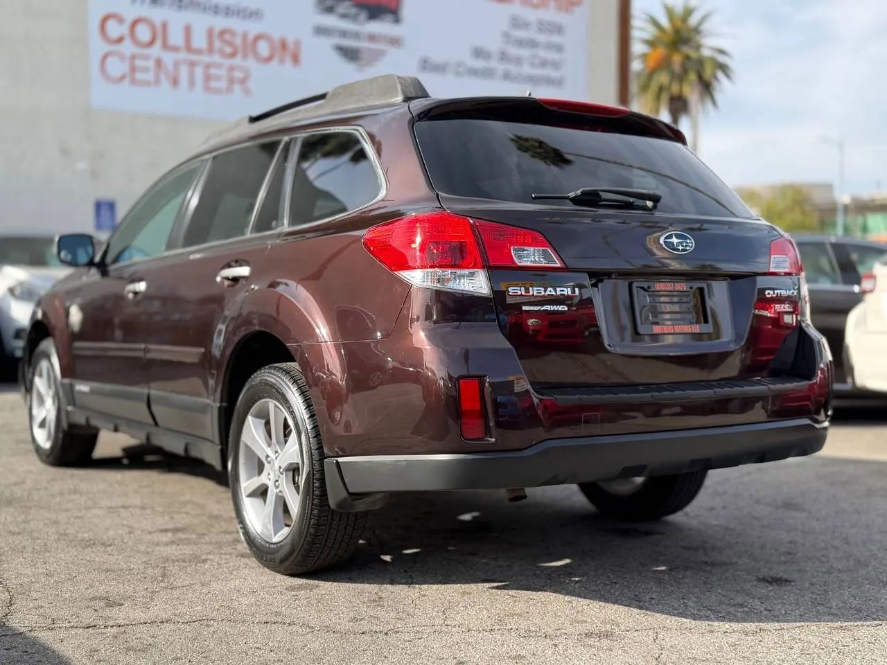 Used 2013 Subaru Outback 2.5i Limited image 9