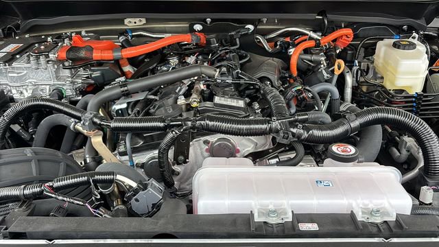 New 2025 Toyota Tacoma 4x4 Double Cab Hybrid w/ Tow Tech Package image 36