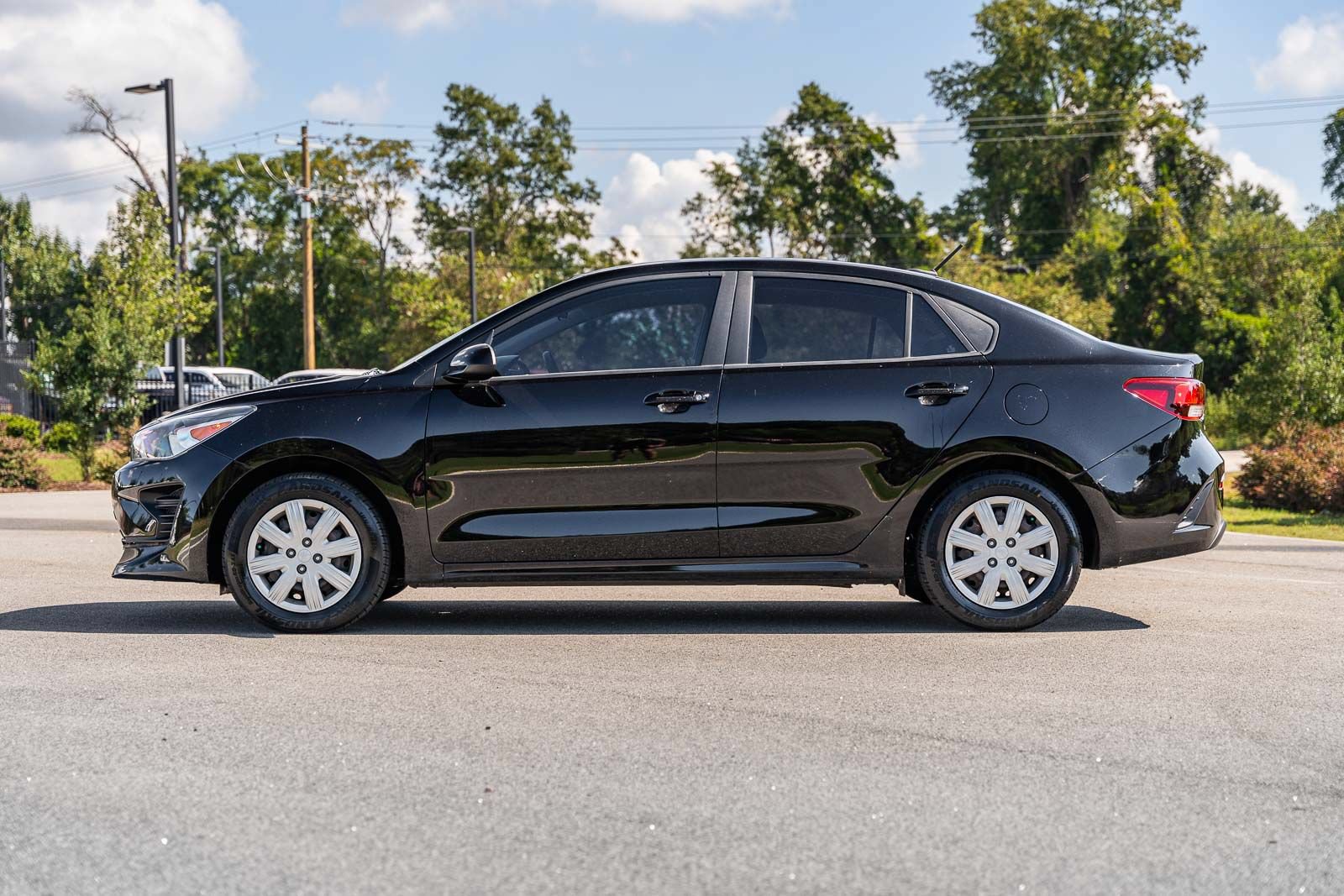 Used 2021 Kia Rio S FWD image 4