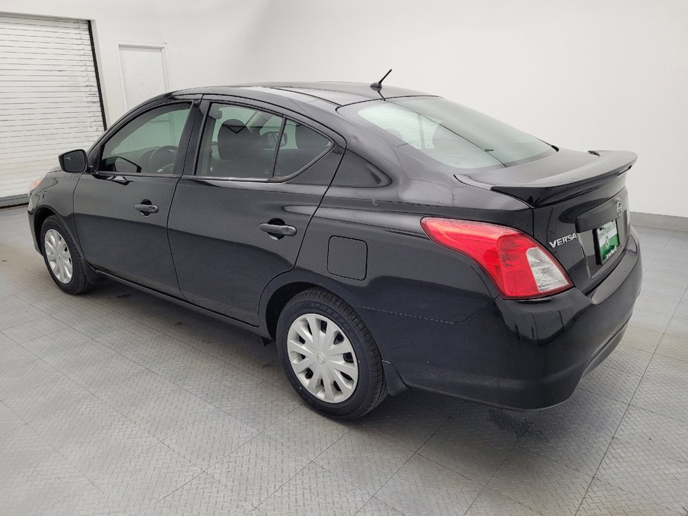 Used 2019 Nissan Versa S Plus image 3