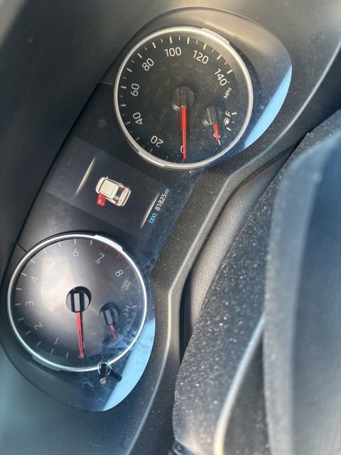 Used 2019 Toyota RAV4 LE image 12