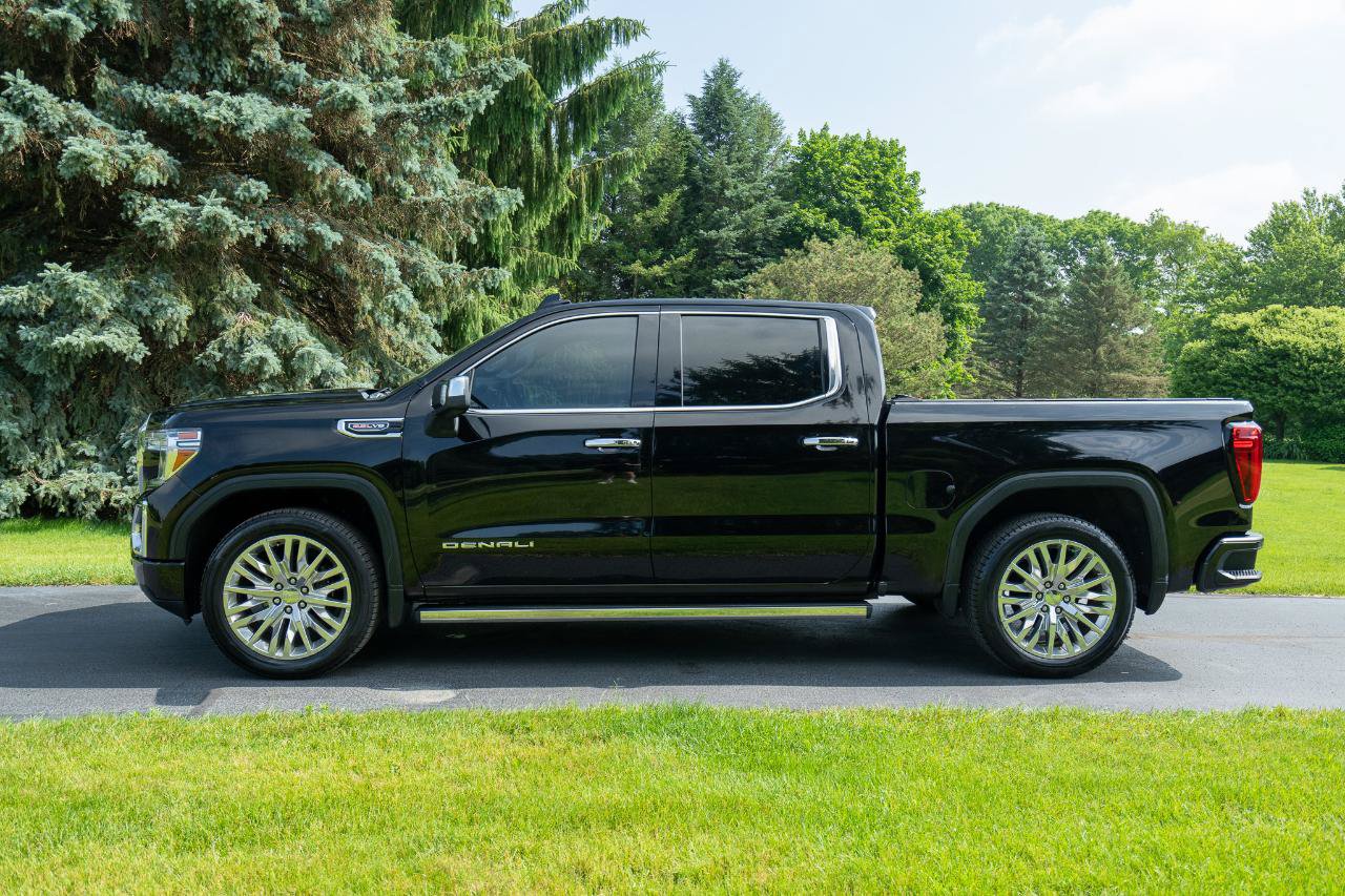 Used 2019 GMC Sierra 1500 Denali w/ Denali Ultimate Package AWD/4WD image 6