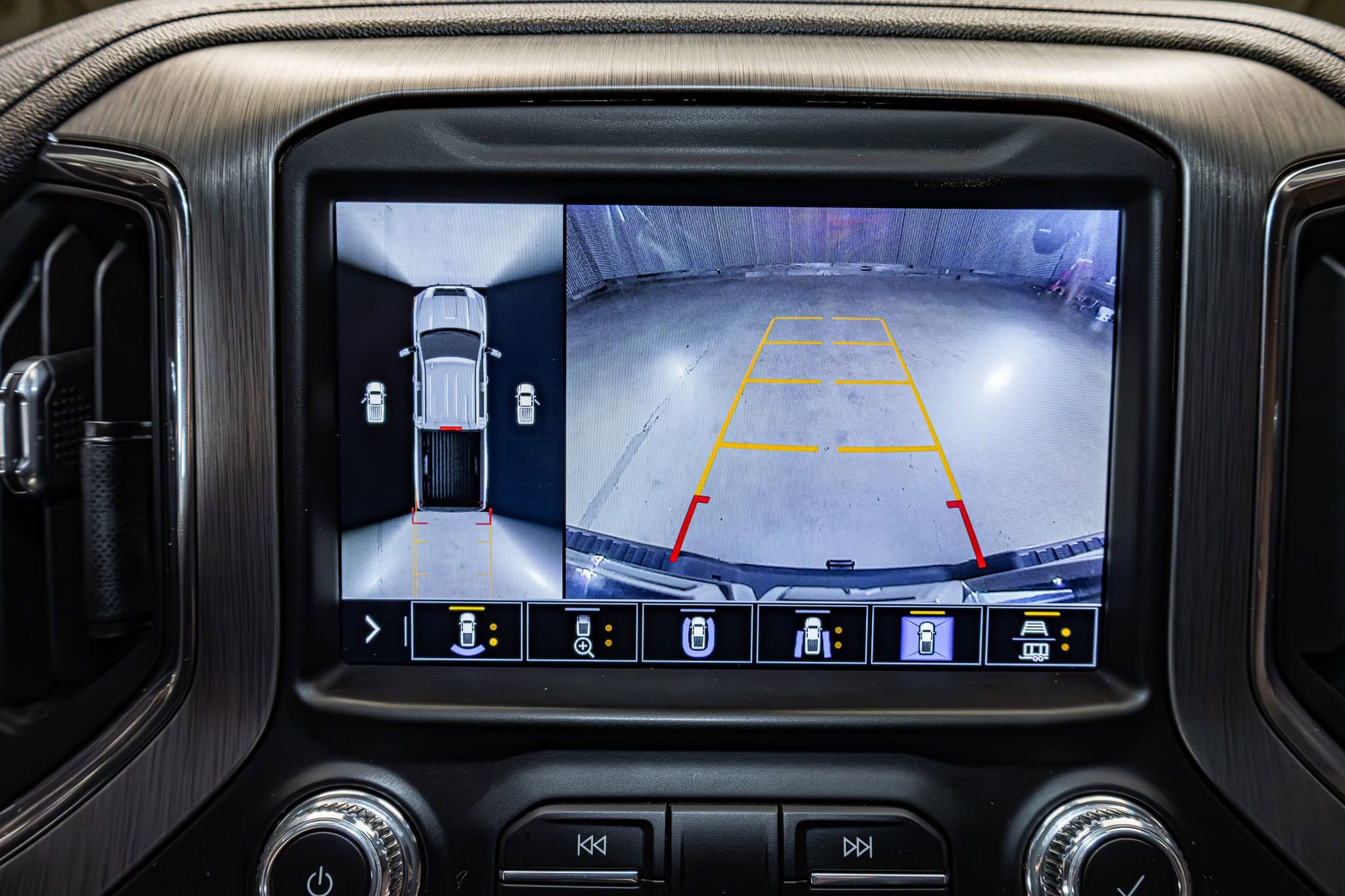 Used 2023 GMC Sierra 2500 Denali image 23