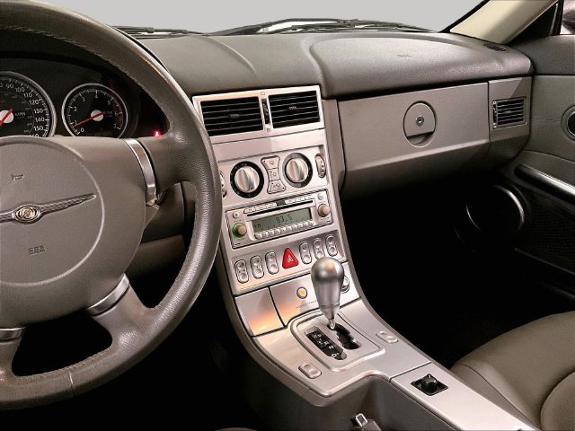 Used 2005 Chrysler Crossfire Limited RWD image 7