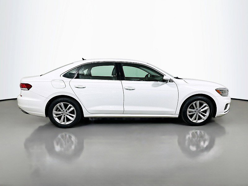 Used 2020 Volkswagen Passat 2.0T SE image 8