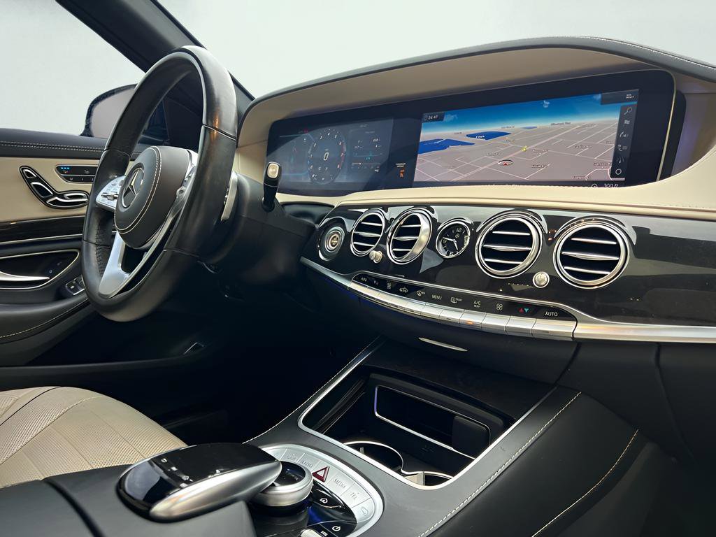 Used 2018 Mercedes-Benz S 560 Sedan image 40