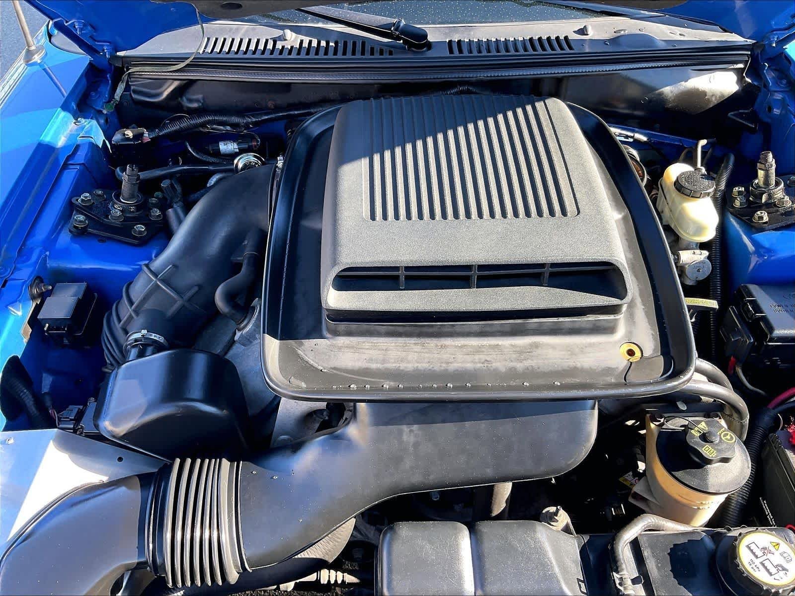 Used 2004 Ford Mustang Mach 1 RWD image 28