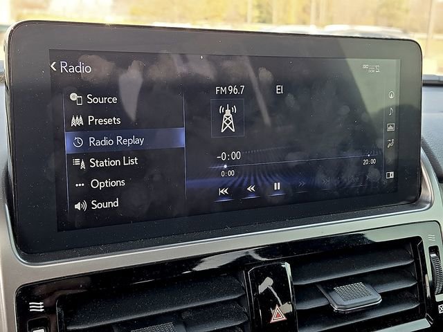 Used 2023 Lexus GX 460 Luxury w/ Accessory Package image 19