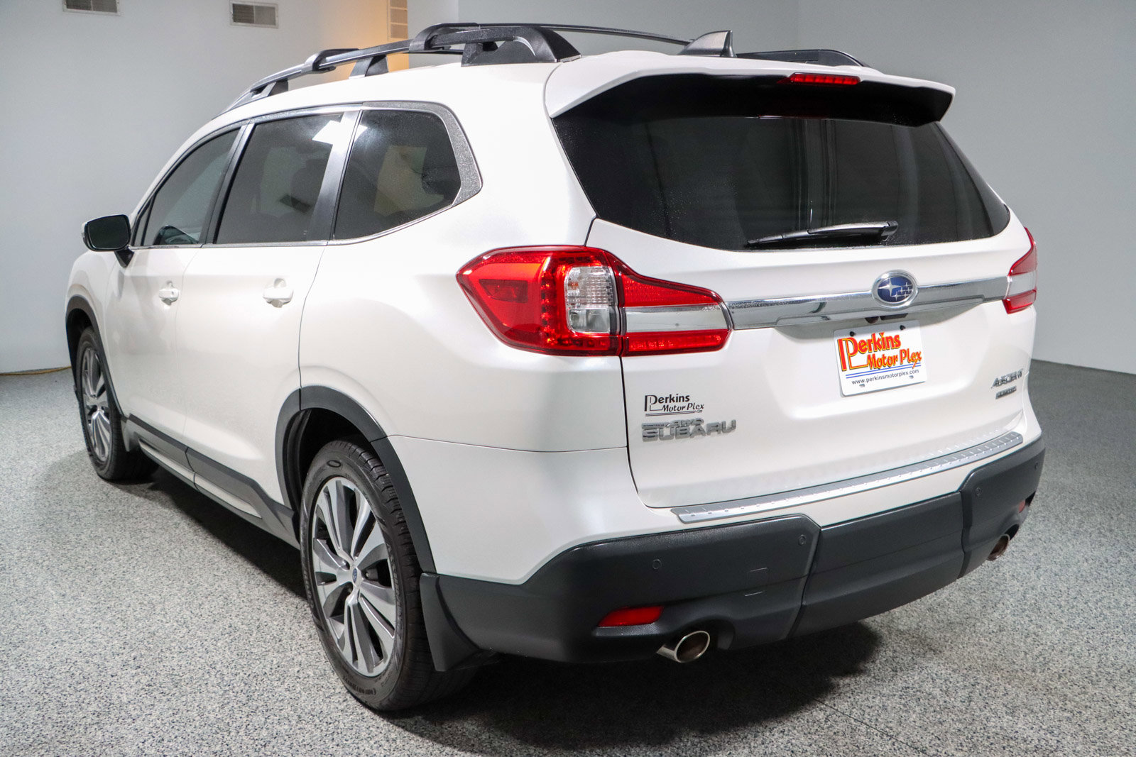 Used 2020 Subaru Ascent Limited w/ Technology Package image 9