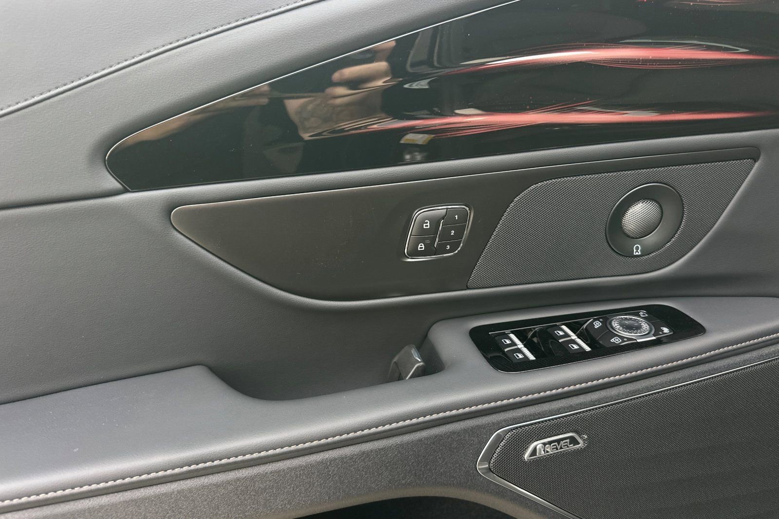 New 2026 Lincoln Nautilus Premier w/ Equipment Group 102A image 10