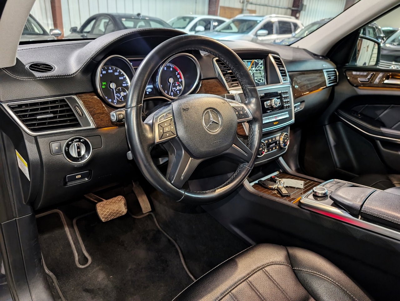 Used 2013 Mercedes-Benz GL 450 4MATIC image 15