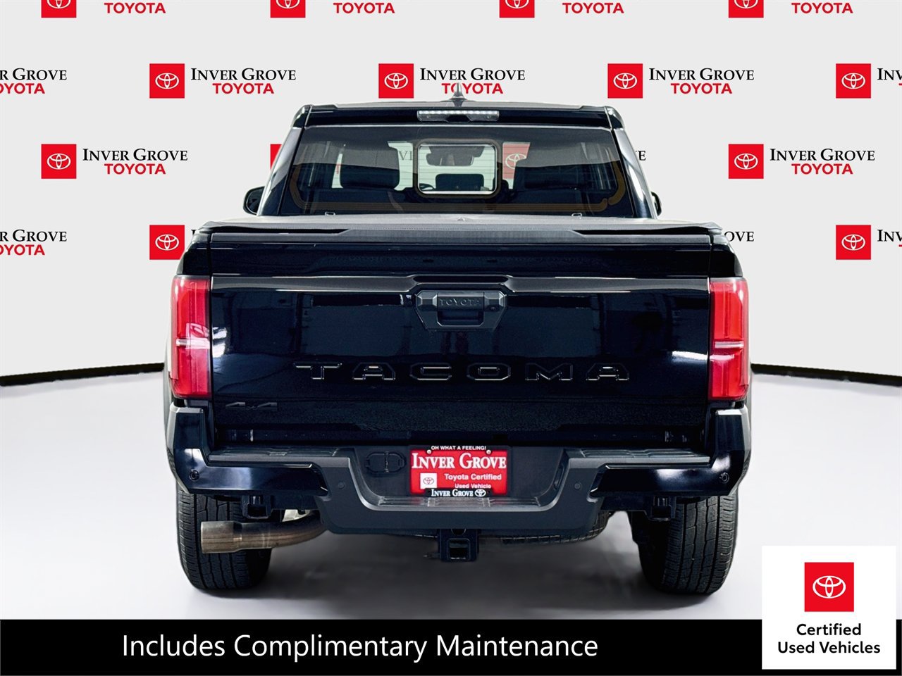 Certified 2025 Toyota Tacoma TRD Sport w/ TRD Sport Upgrade Package AWD/4WD image 6