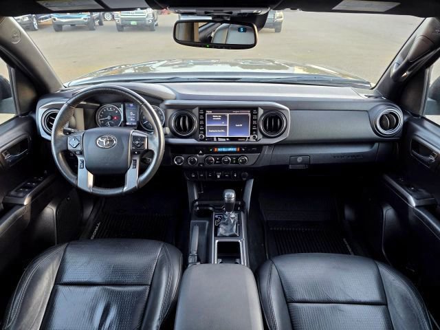 Used 2020 Toyota Tacoma TRD Off-Road w/ TRD Premium Off Road Package image 7