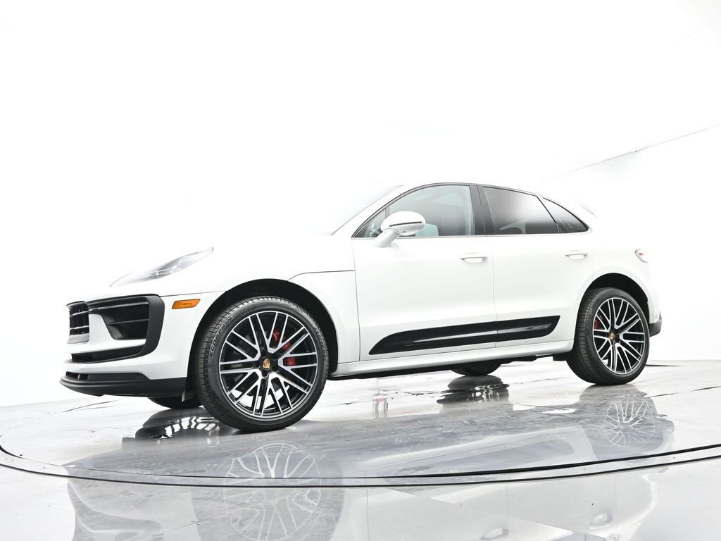 Certified 2023 Porsche Macan S AWD/4WD image 48
