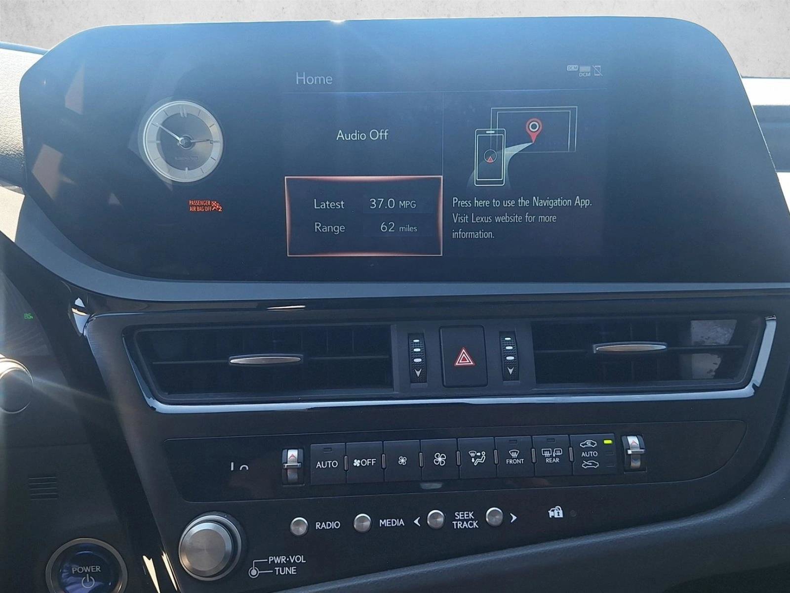 Used 2022 Lexus ES 300h w/ Premium Package FWD image 12