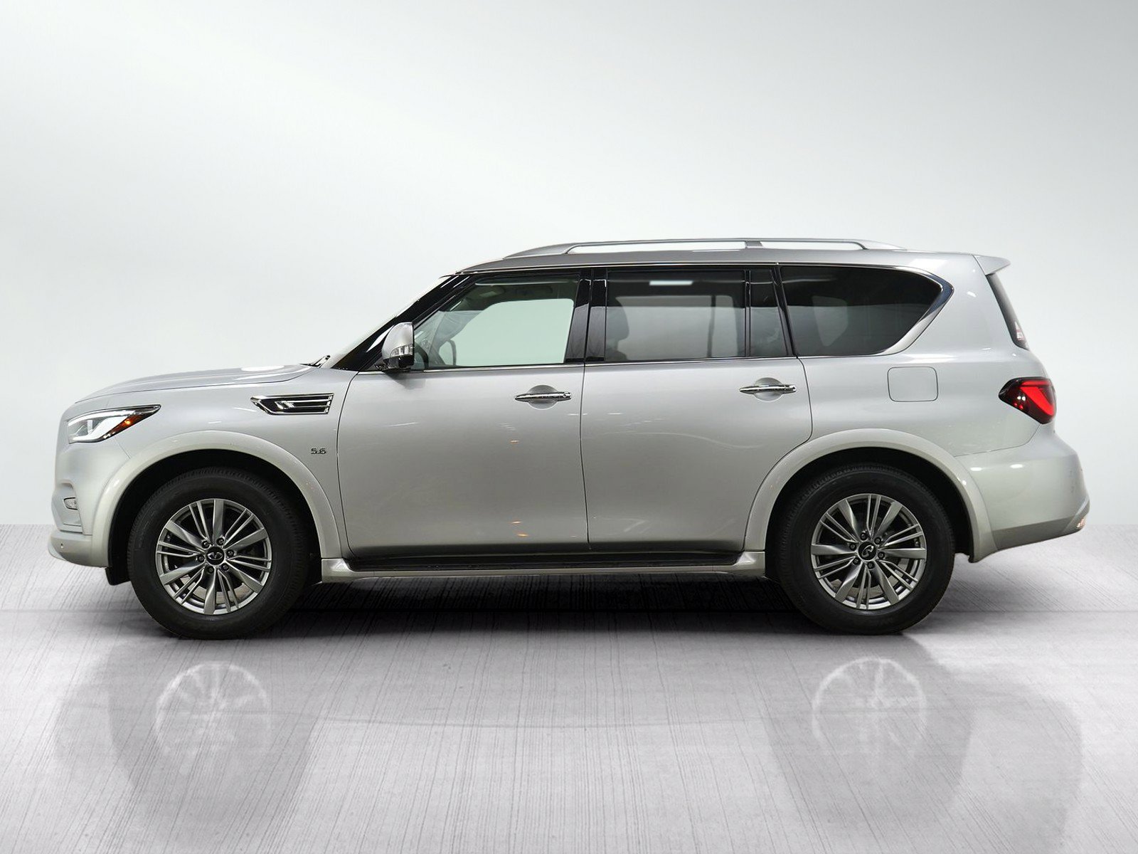 Used 2020 INFINITI QX80 Luxe w/ Proassist Package AWD/4WD image 2
