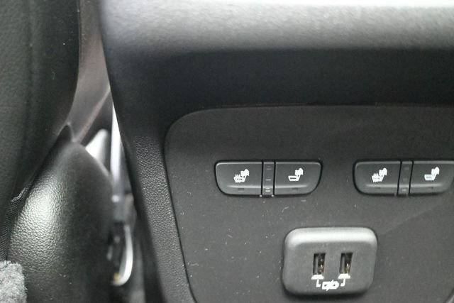 Used 2023 Chevrolet Equinox Premier AWD/4WD image 31