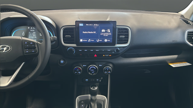New 2026 Hyundai Venue SEL FWD image 13