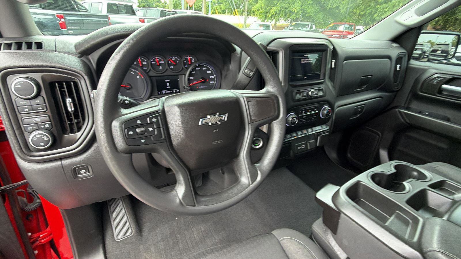 Certified 2022 Chevrolet Silverado 1500 Custom Trail Boss w/ LPO, Dark Essentials Package AWD/4WD image 22